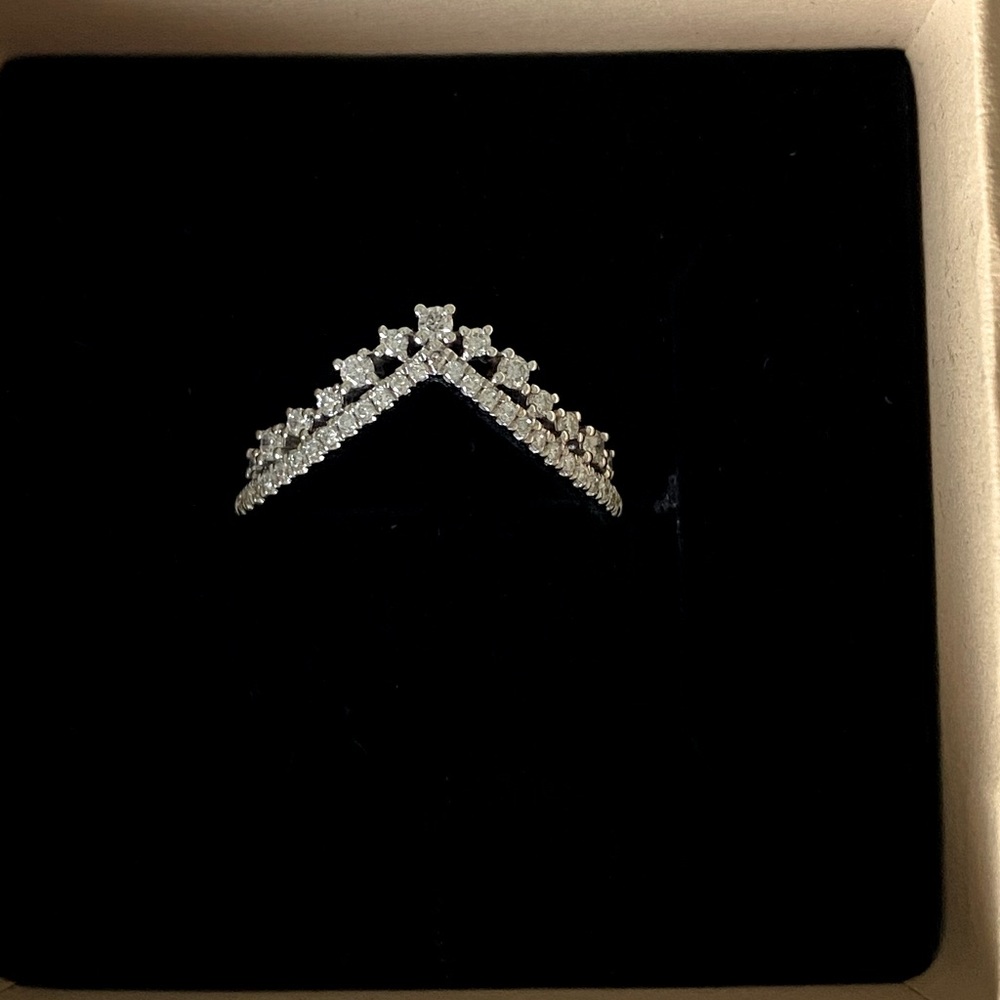 Stone & Strand Diamond Curve Band Ring Size 5